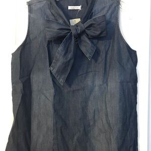 NWT Kenneth Cole Reaction Denim Top with Tie